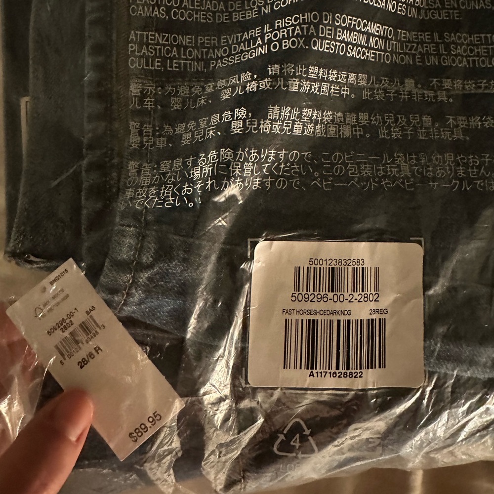 NWT GAP High Rise Horseshoe Jeans in Dark Blue Indigo Denim - 28/6 R - Picture 10 of 10